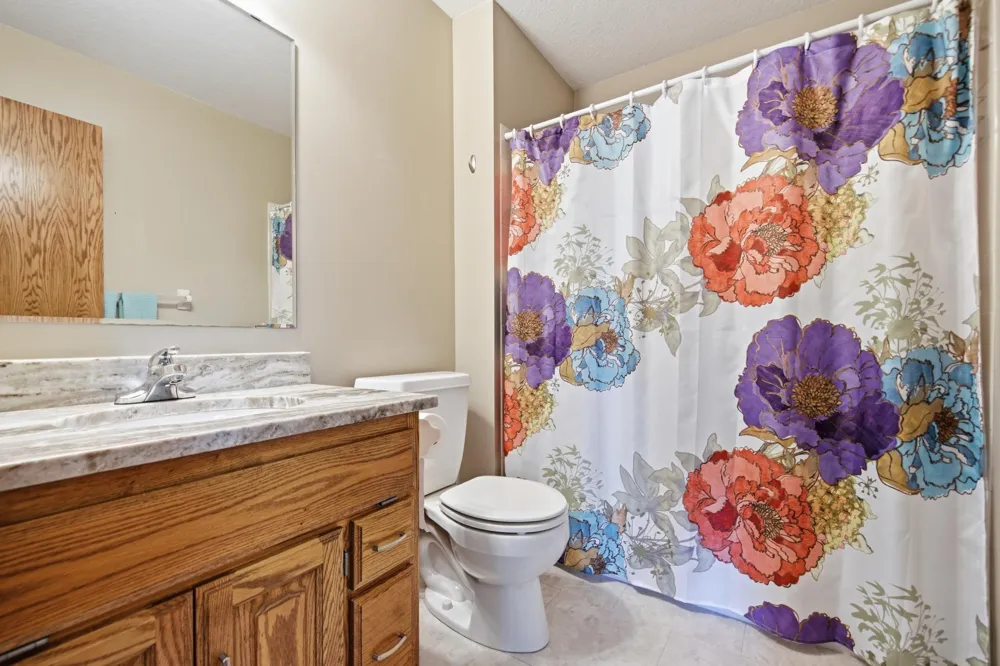 19331 Baldwin Street NW Elk River, MN 55330