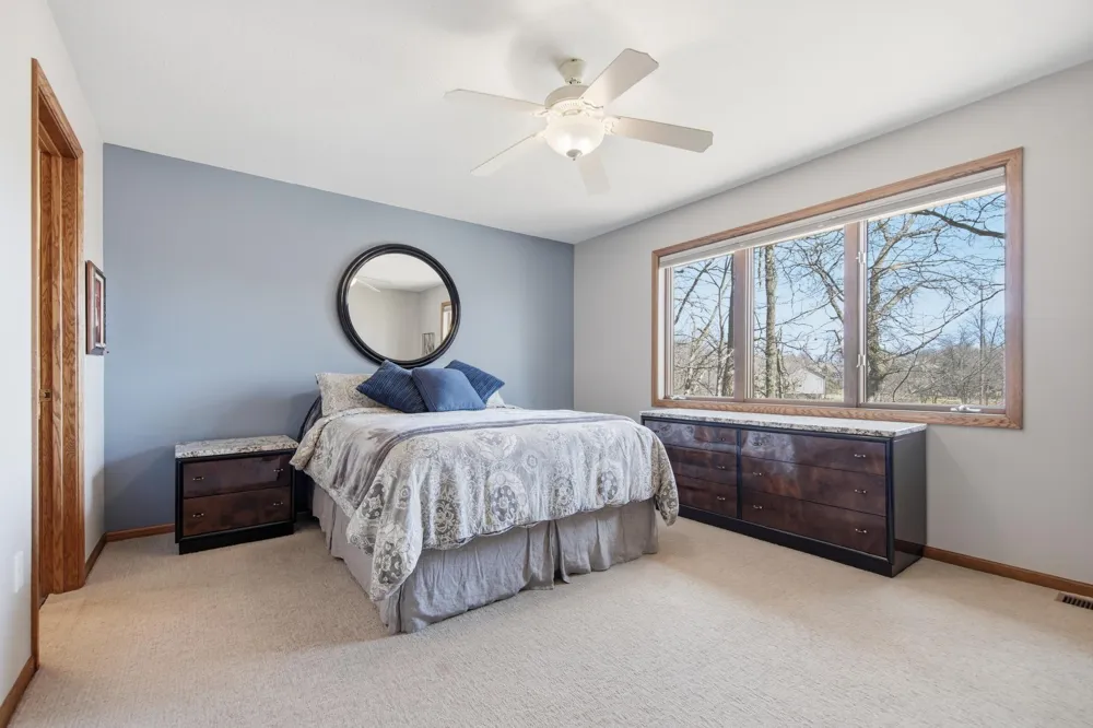 19331 Baldwin Street NW Elk River, MN 55330