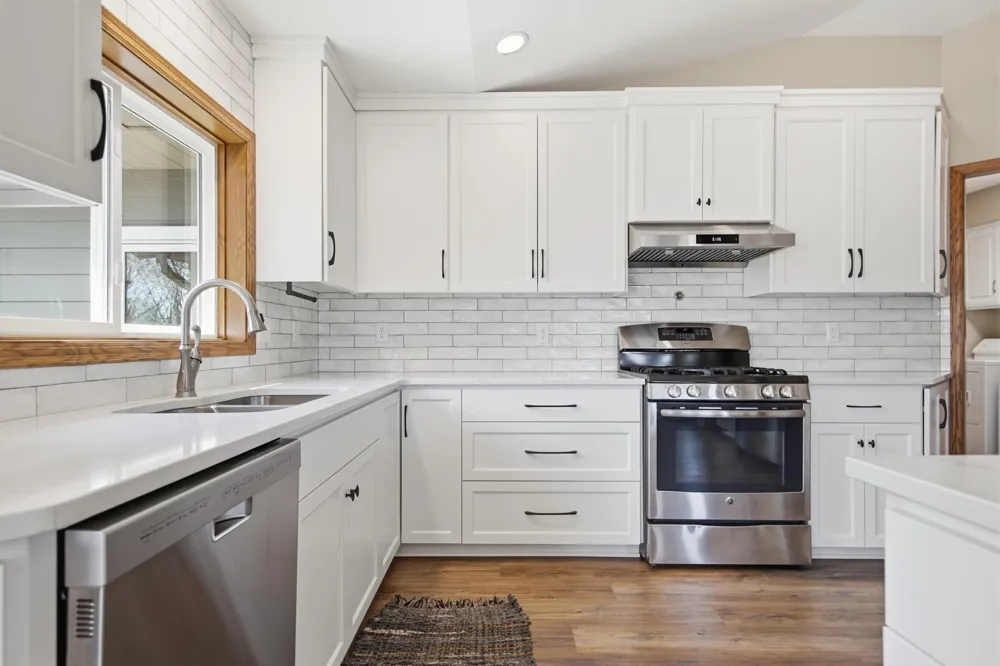 19331 Baldwin Street NW Elk River, MN 55330