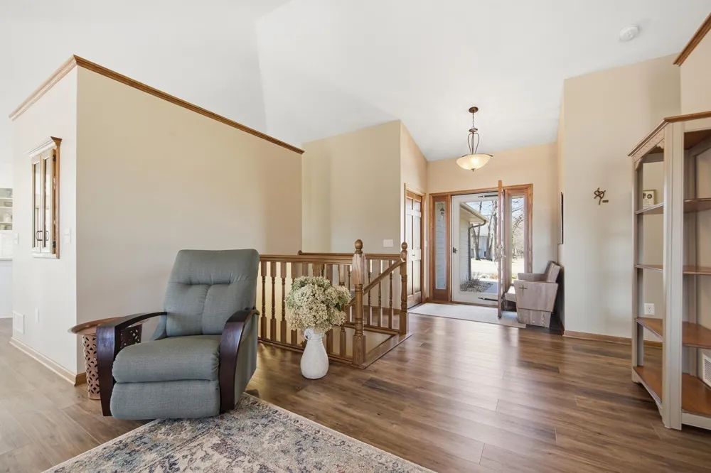 19331 Baldwin Street NW Elk River, MN 55330