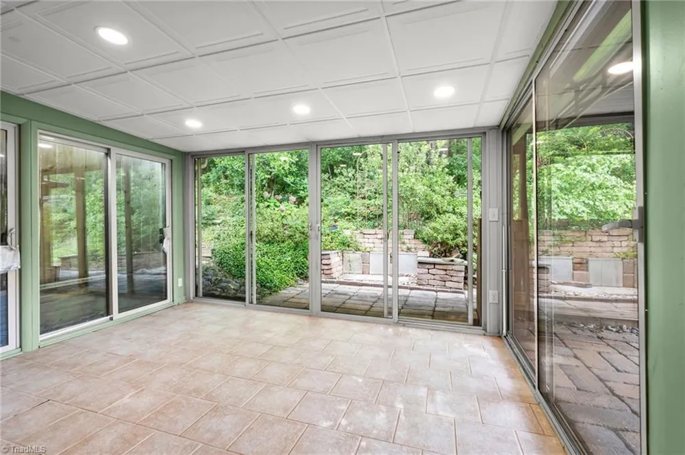 3126 Woodpoint Street Jamestown, NC 27282