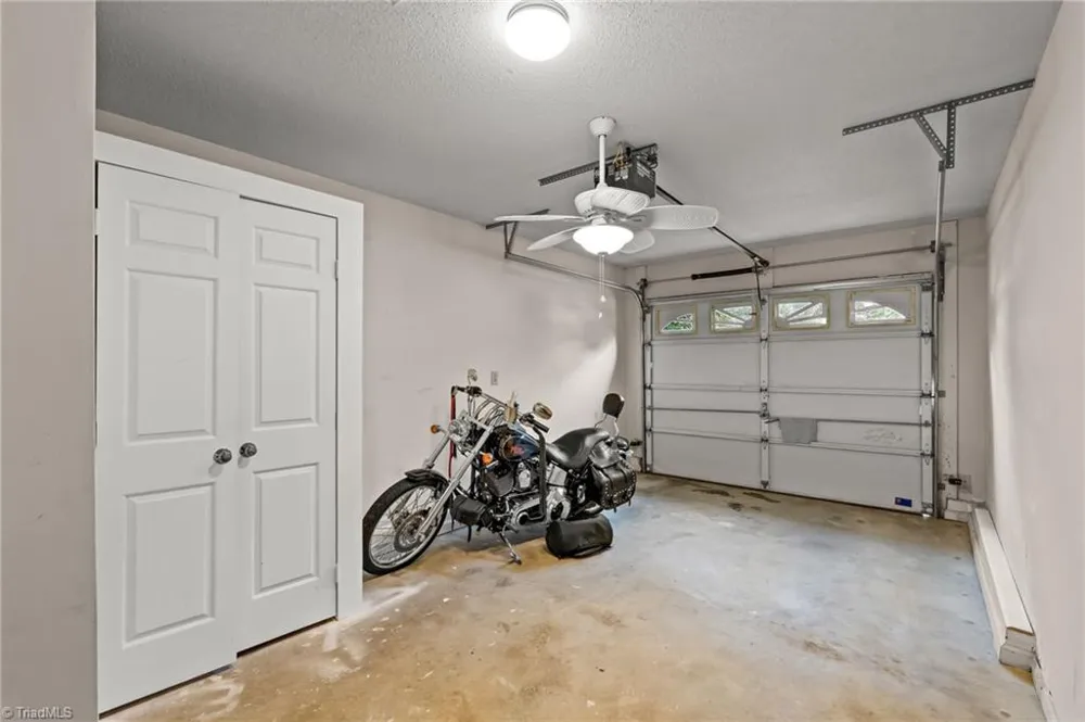 3126 Woodpoint Street Jamestown, NC 27282