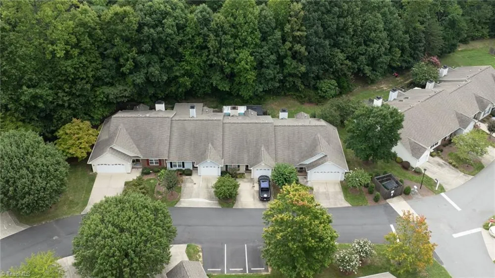 3126 Woodpoint Street Jamestown, NC 27282