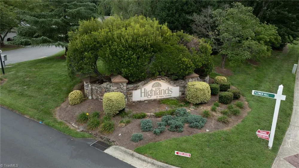 3126 Woodpoint Street Jamestown, NC 27282