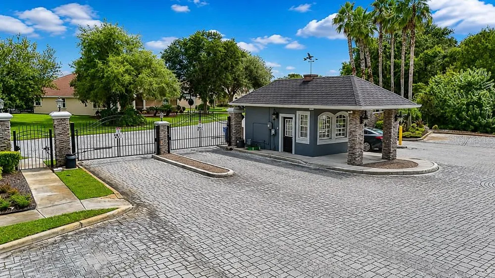1637 ABYSS DRIVE Odessa, FL 33556
