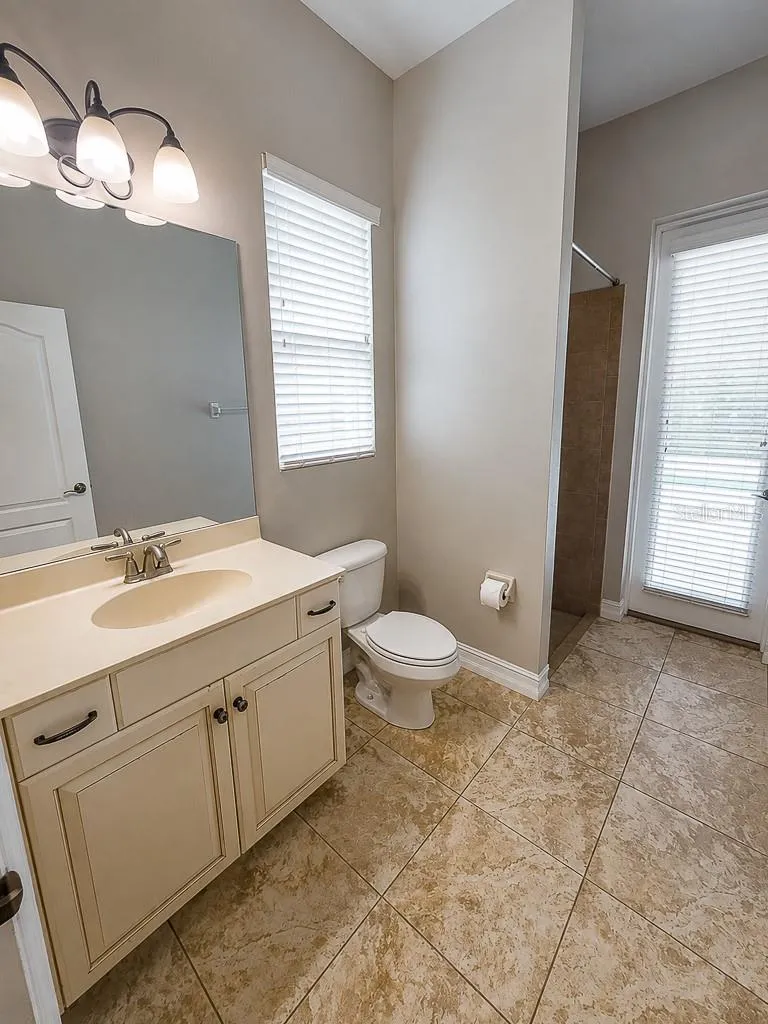 1637 ABYSS DRIVE Odessa, FL 33556