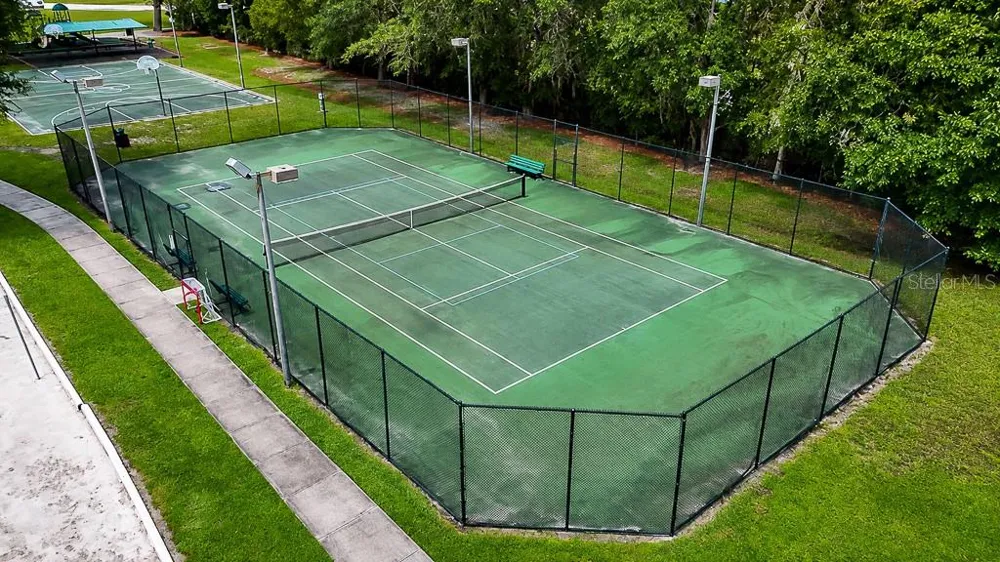 1637 ABYSS DRIVE Odessa, FL 33556