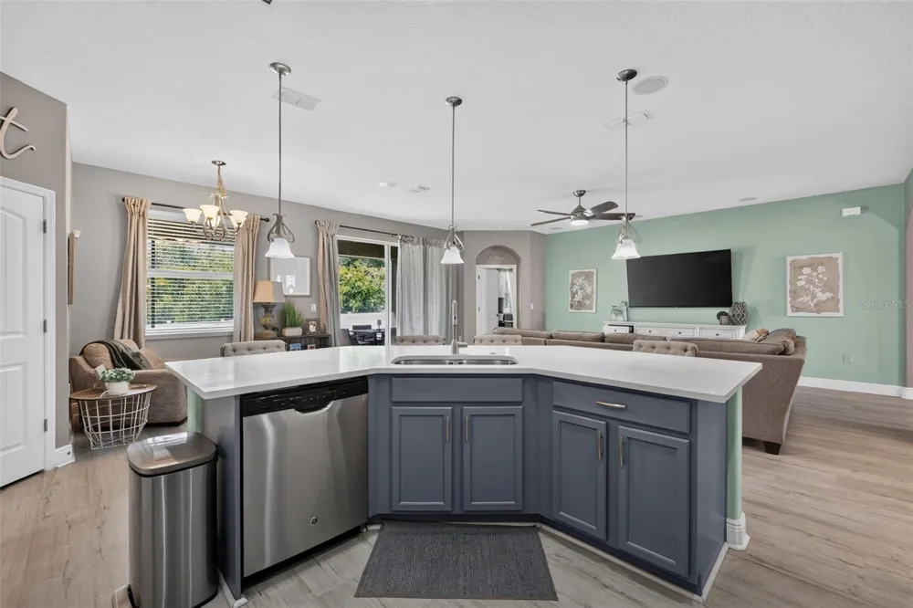 1458 DAYSTAR LANE Deltona, FL 32725