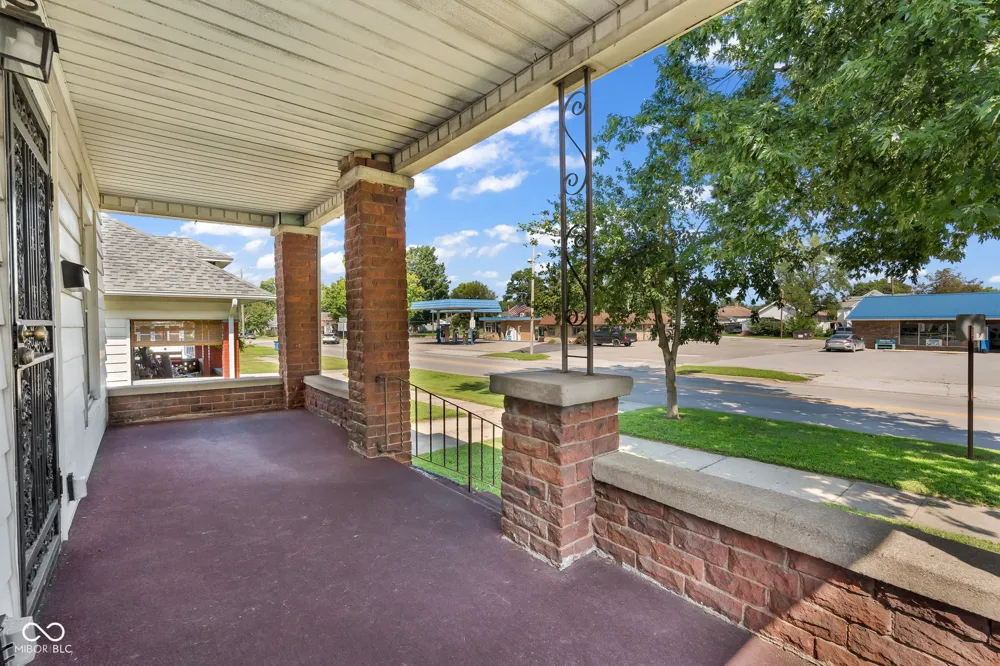 830 Elm Street Clinton, IN 47842