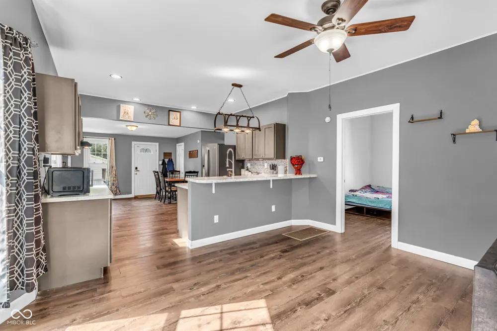 830 Elm Street Clinton, IN 47842