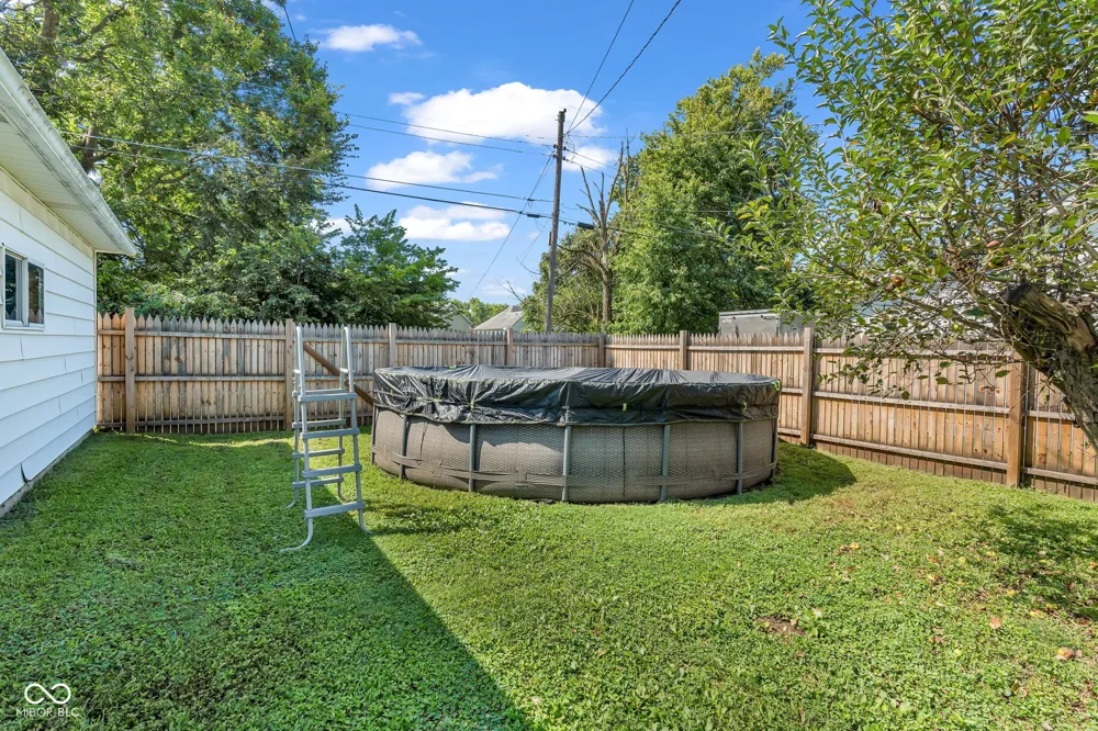830 Elm Street Clinton, IN 47842
