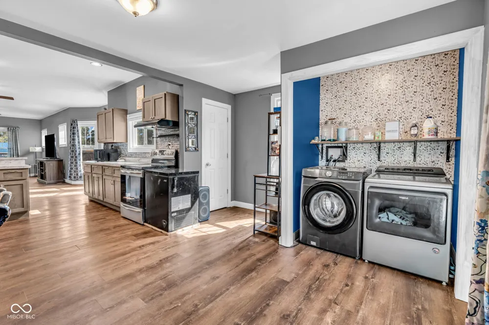 830 Elm Street Clinton, IN 47842