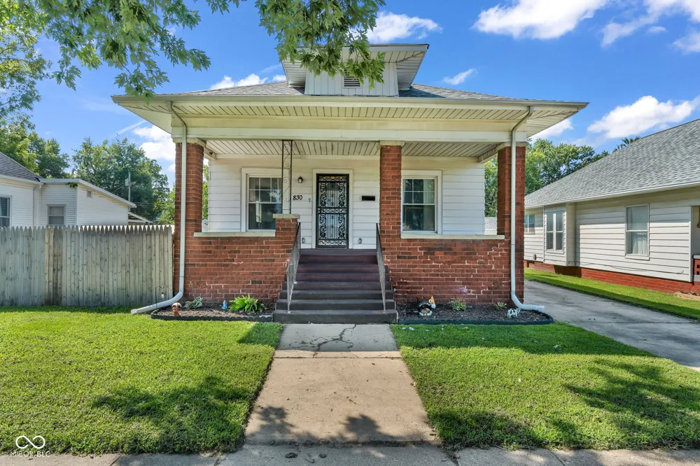 830 Elm Street Clinton, IN 47842