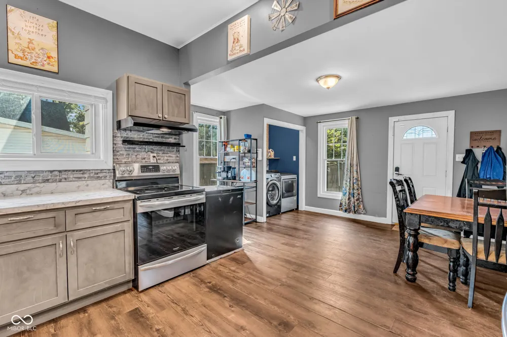 830 Elm Street Clinton, IN 47842