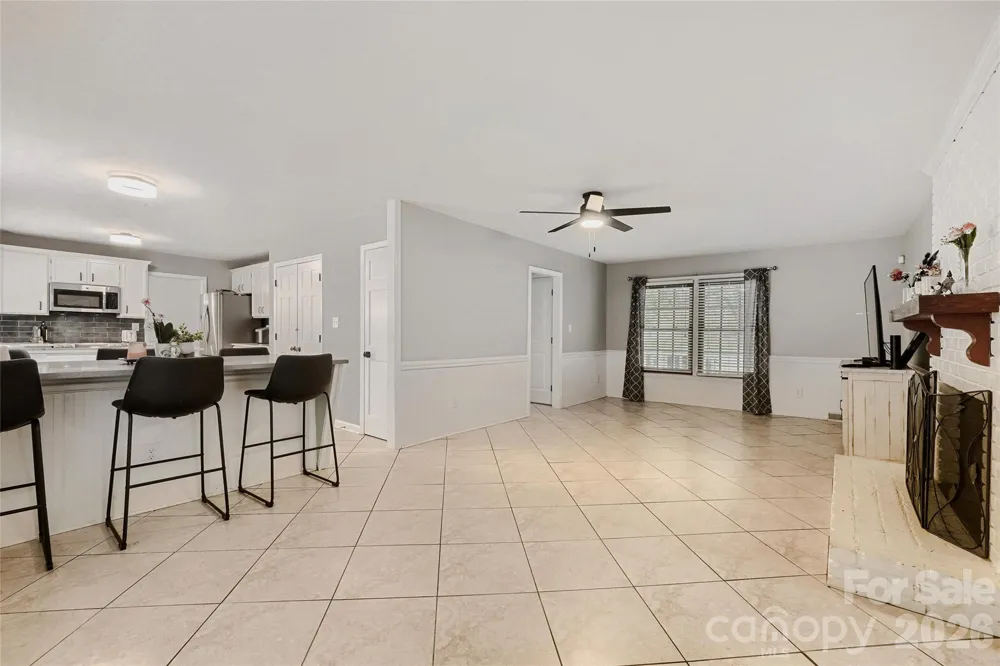 7309 Leesburg Road Charlotte, NC 28215