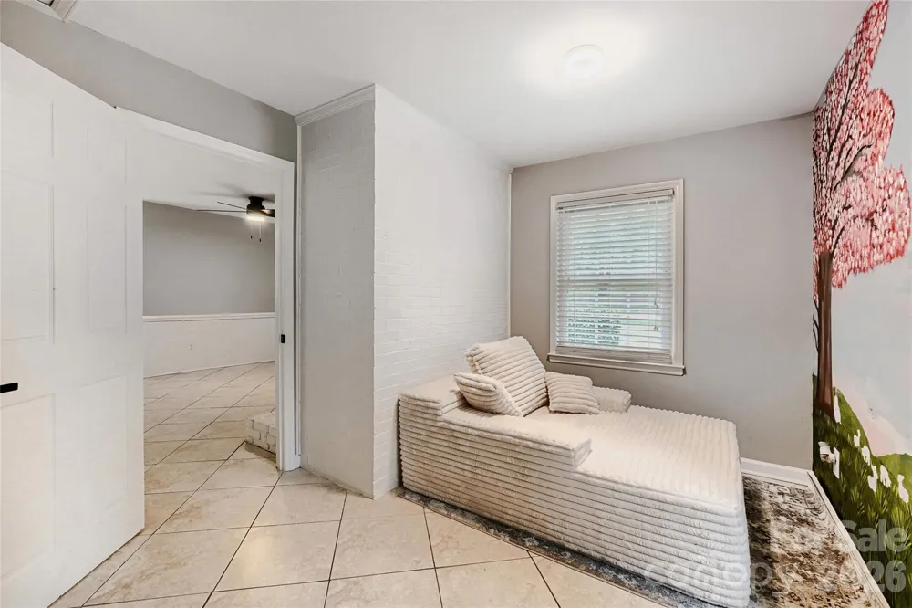 7309 Leesburg Road Charlotte, NC 28215
