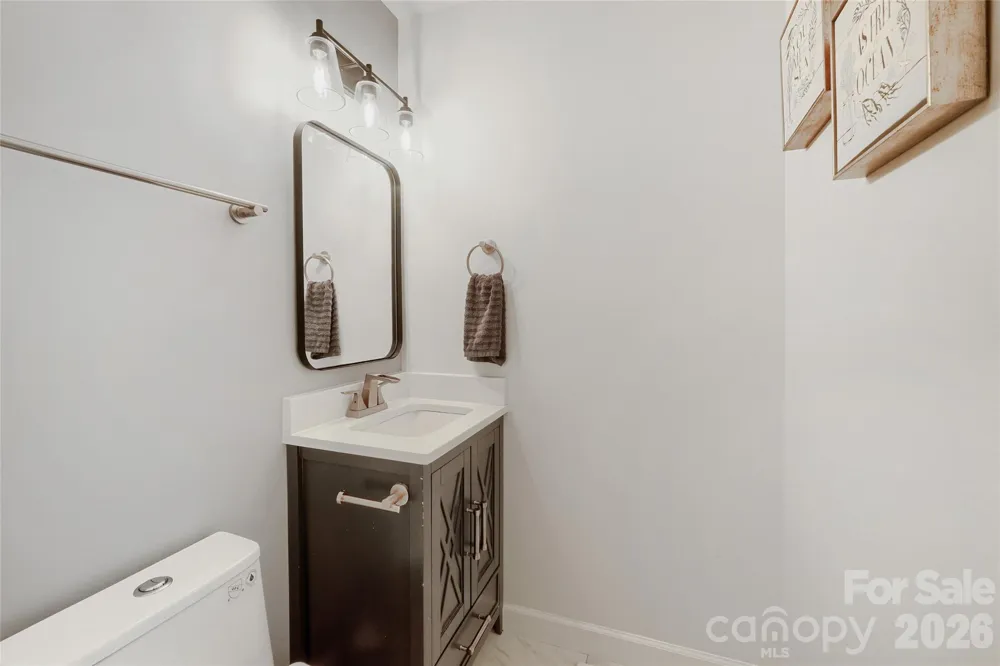 7309 Leesburg Road Charlotte, NC 28215