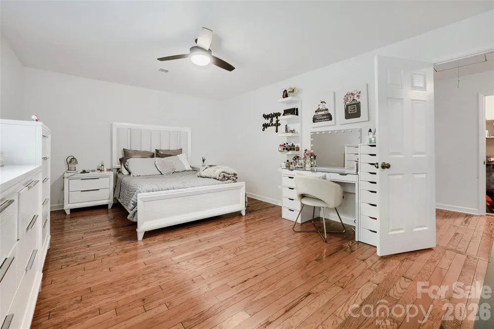7309 Leesburg Road Charlotte, NC 28215