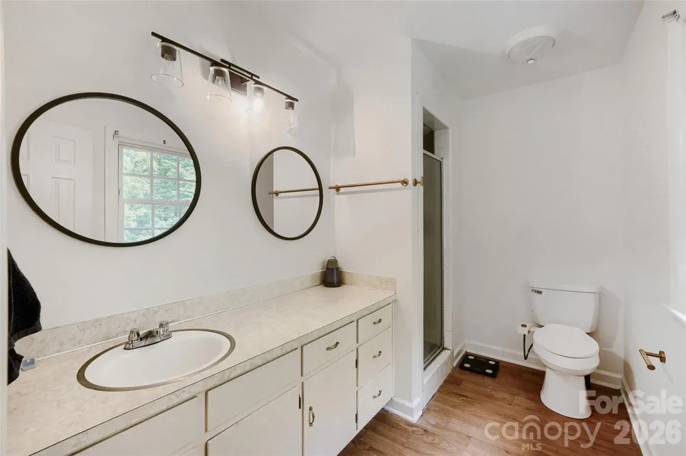 7309 Leesburg Road Charlotte, NC 28215