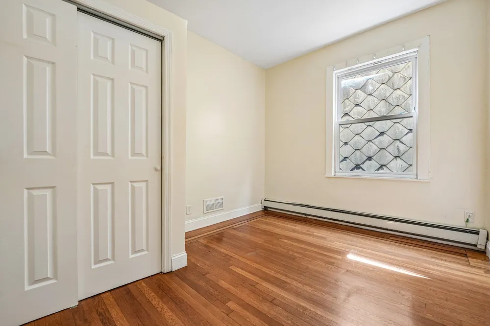 310 PALISADE AVE Union City, NJ 07097