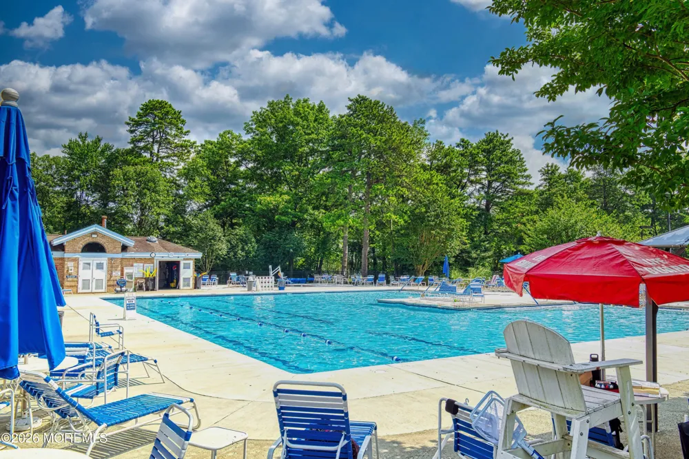 34 Cambridge Circle Manchester, NJ 08759