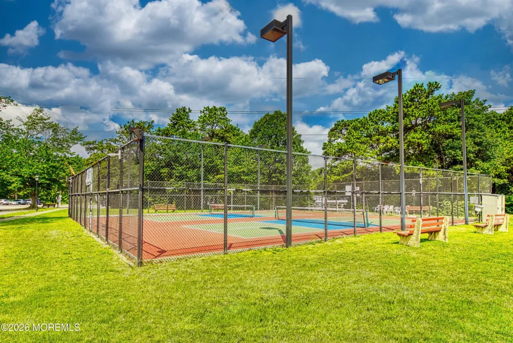 34 Cambridge Circle Manchester, NJ 08759