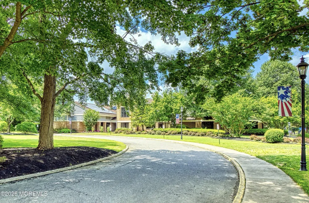 34 Cambridge Circle Manchester, NJ 08759