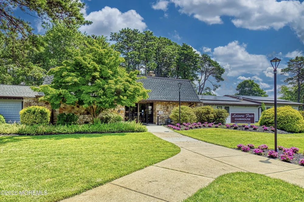 34 Cambridge Circle Manchester, NJ 08759