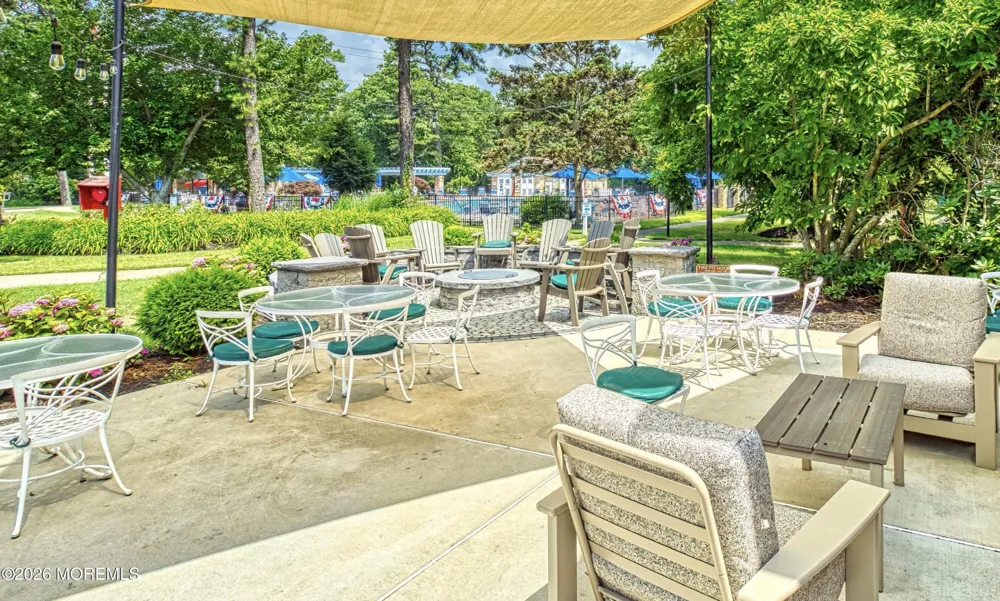 34 Cambridge Circle Manchester, NJ 08759