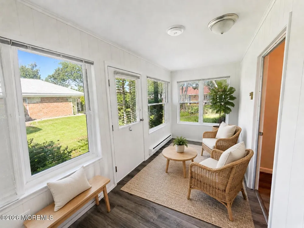 34 Cambridge Circle Manchester, NJ 08759
