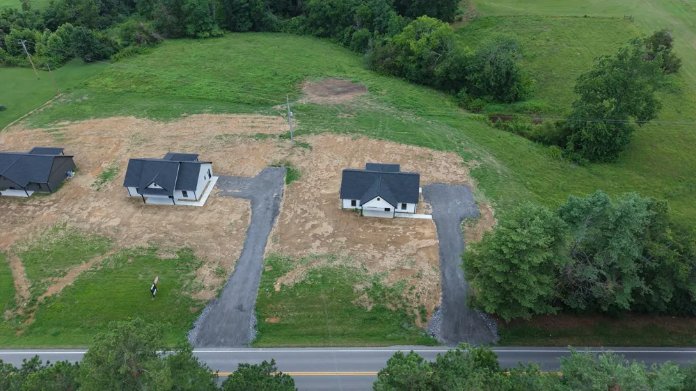 4701 Scottsville Rd Lafayette, TN 37083