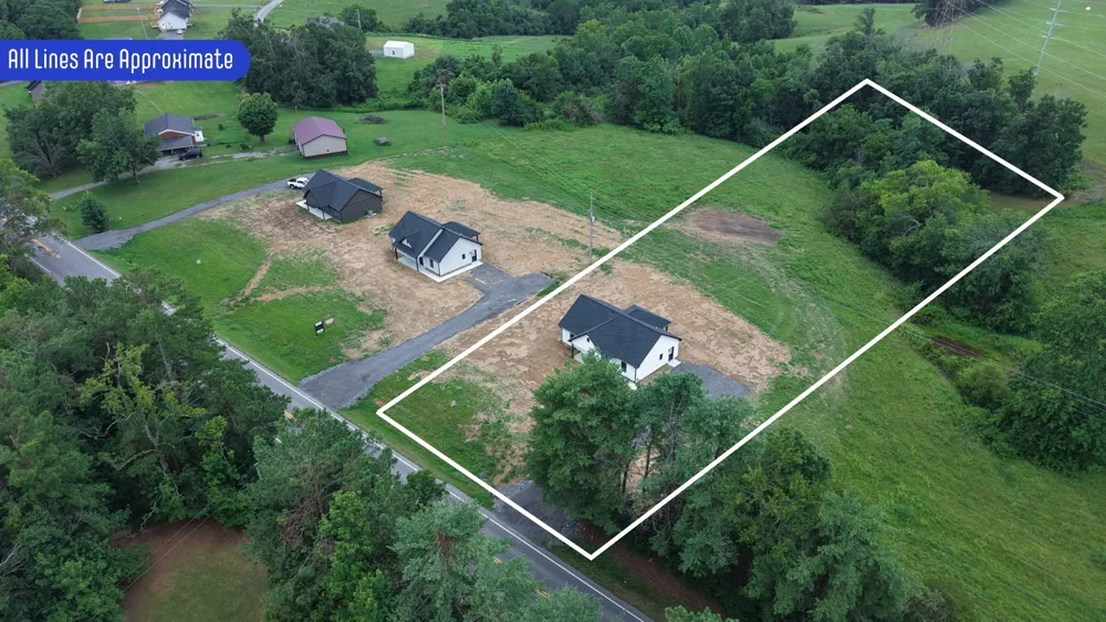 4701 Scottsville Rd Lafayette, TN 37083