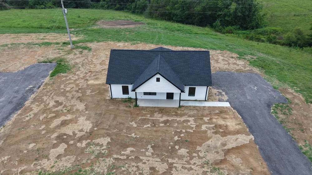 4701 Scottsville Rd Lafayette, TN 37083