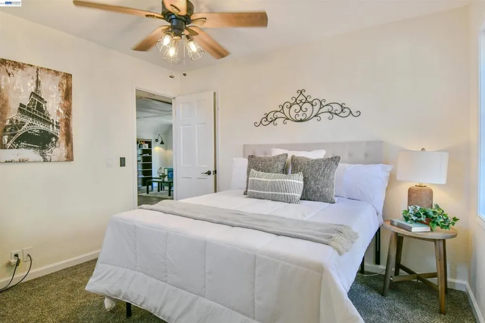 1932 College Ave Livermore, CA 94550