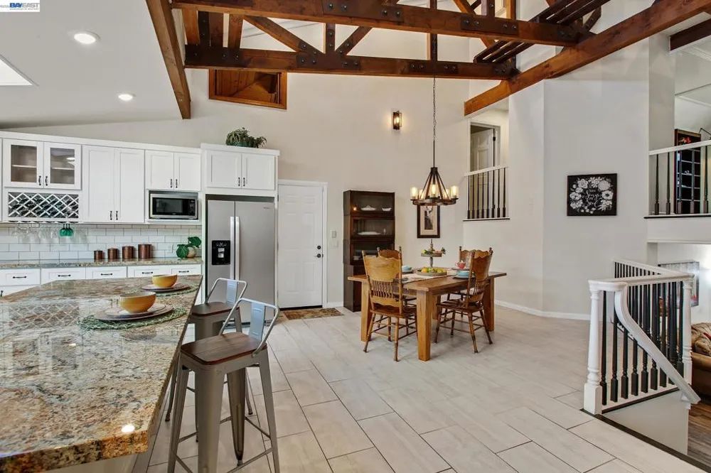 1932 College Ave Livermore, CA 94550