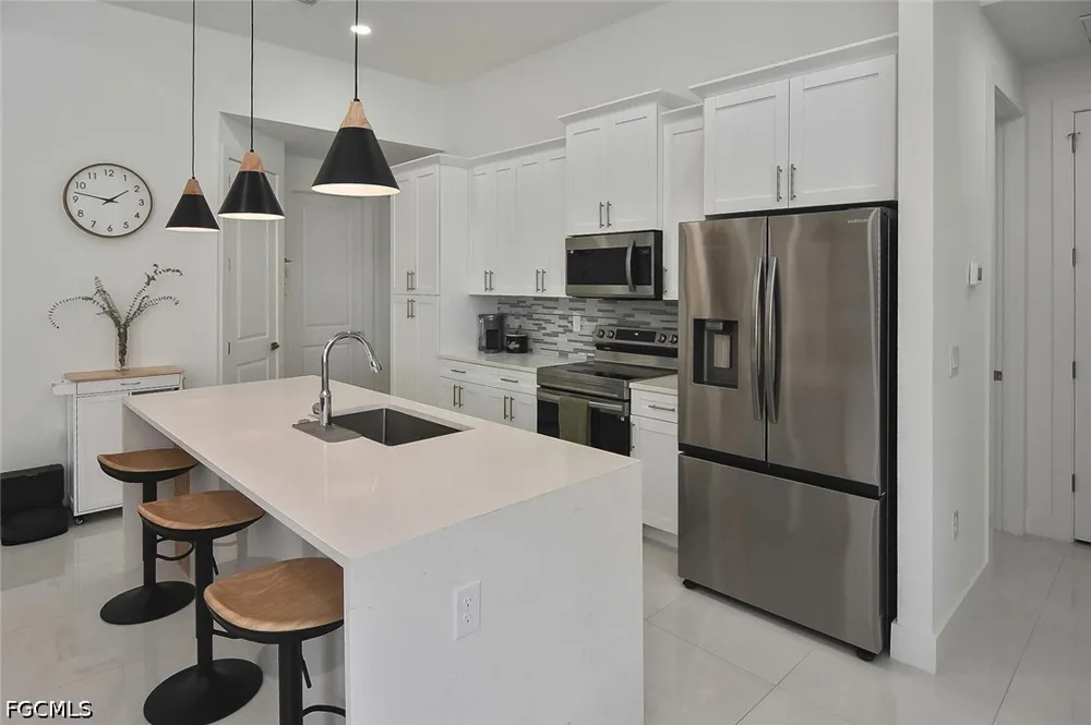 SE 2nd Avenue Cape Coral, FL 33990
