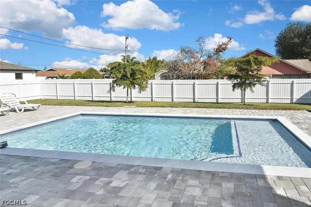 SE 2nd Avenue Cape Coral, FL 33990