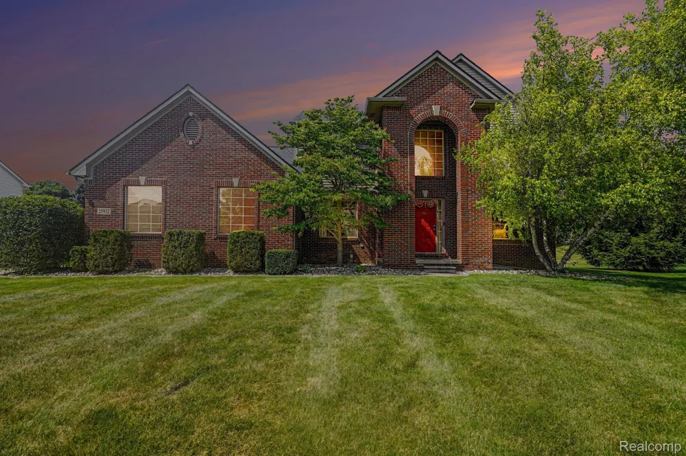 25932 Cobblers Lane Lyon Charter Township, MI 48178
