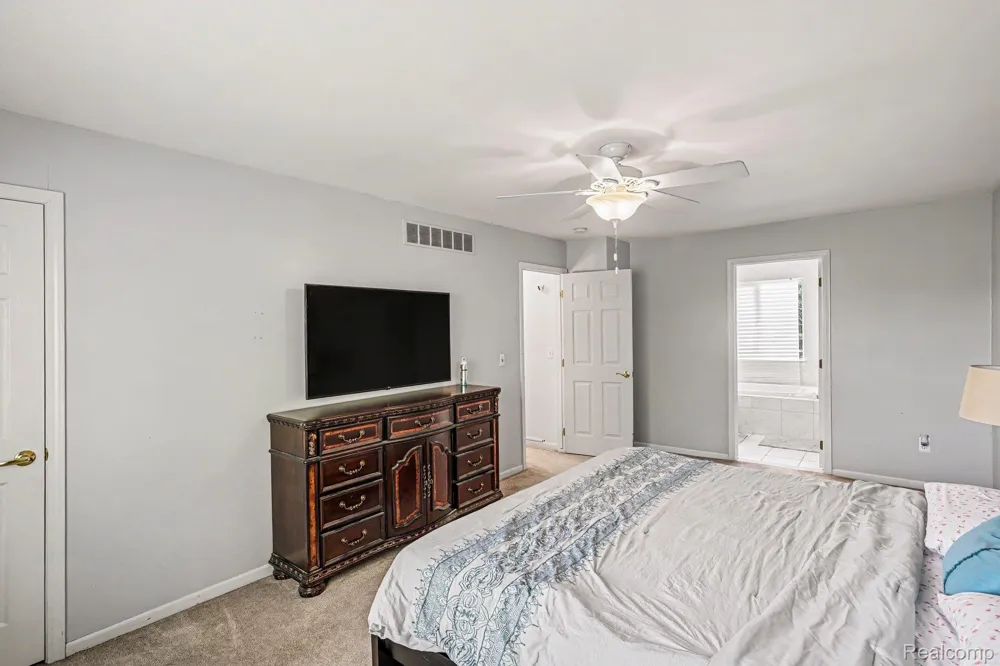 25932 Cobblers Lane Lyon Charter Township, MI 48178