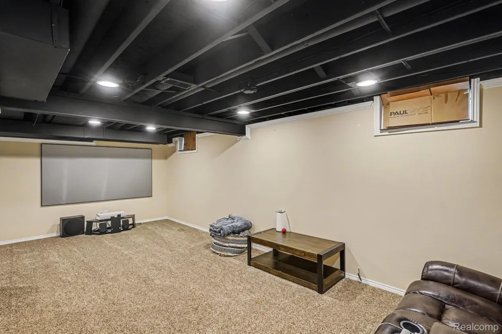 25932 Cobblers Lane Lyon Charter Township, MI 48178