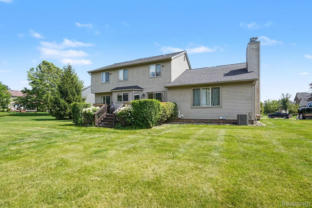25932 Cobblers Lane Lyon Charter Township, MI 48178