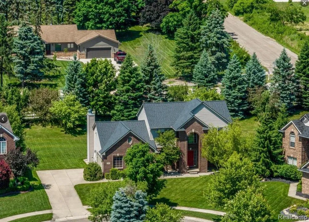 25932 Cobblers Lane Lyon Charter Township, MI 48178