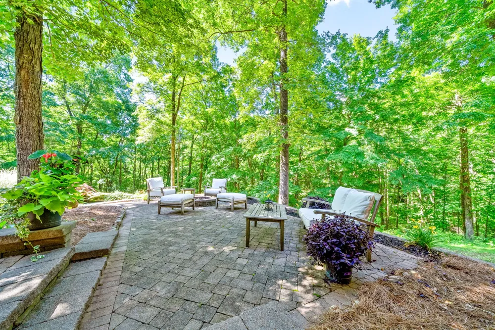 274 Yearling Trce Pleasant View, TN 37146