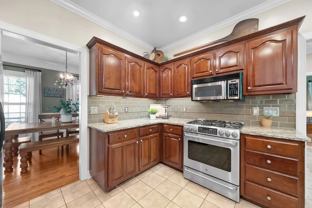 274 Yearling Trce Pleasant View, TN 37146