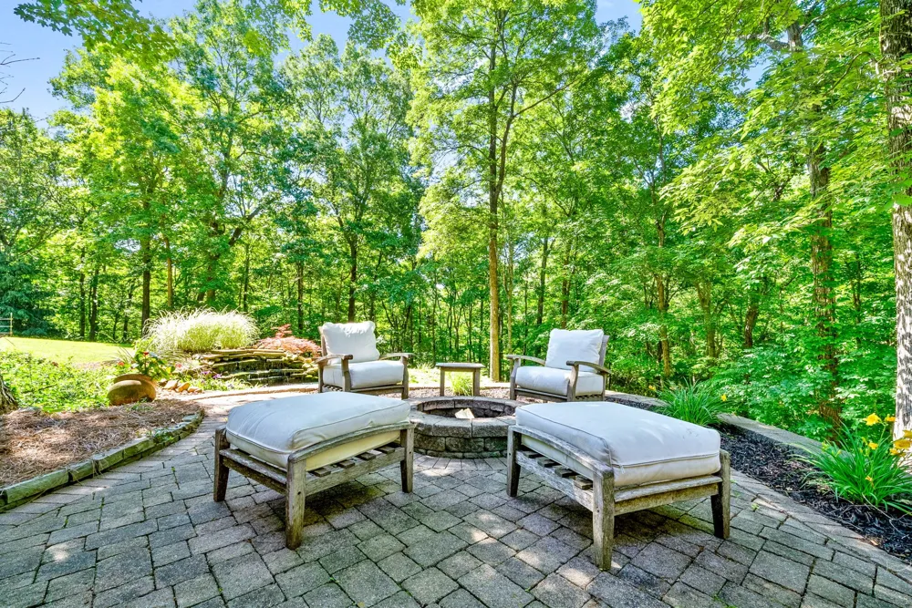 274 Yearling Trce Pleasant View, TN 37146