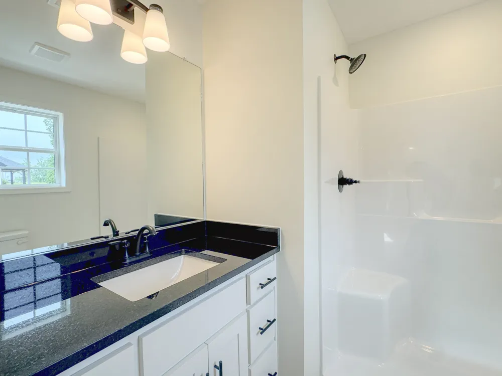 4677 Scottsville Rd Lafayette, TN 37083