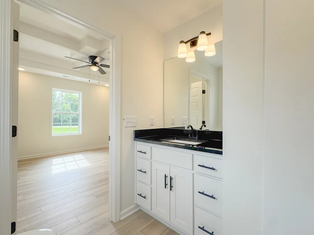 4677 Scottsville Rd Lafayette, TN 37083