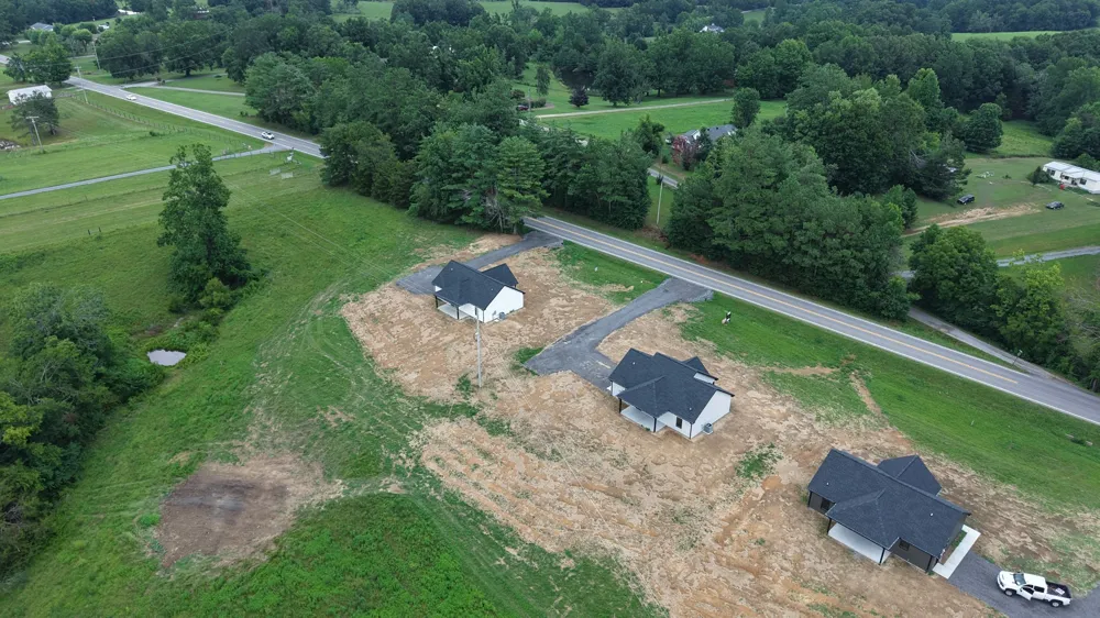 4677 Scottsville Rd Lafayette, TN 37083