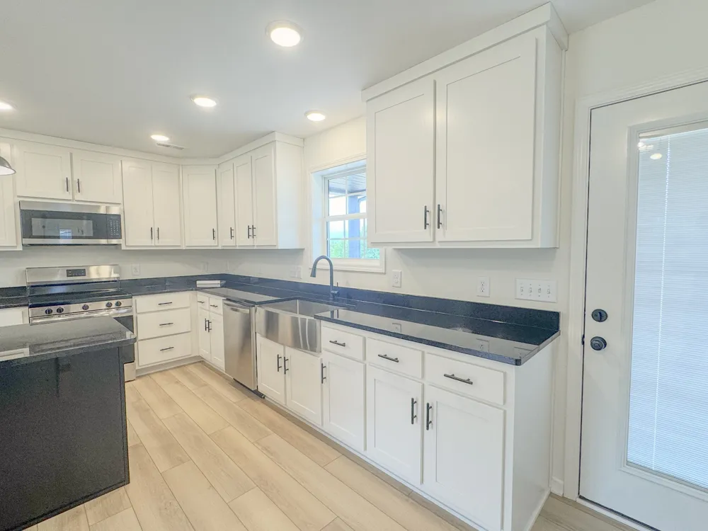 4677 Scottsville Rd Lafayette, TN 37083