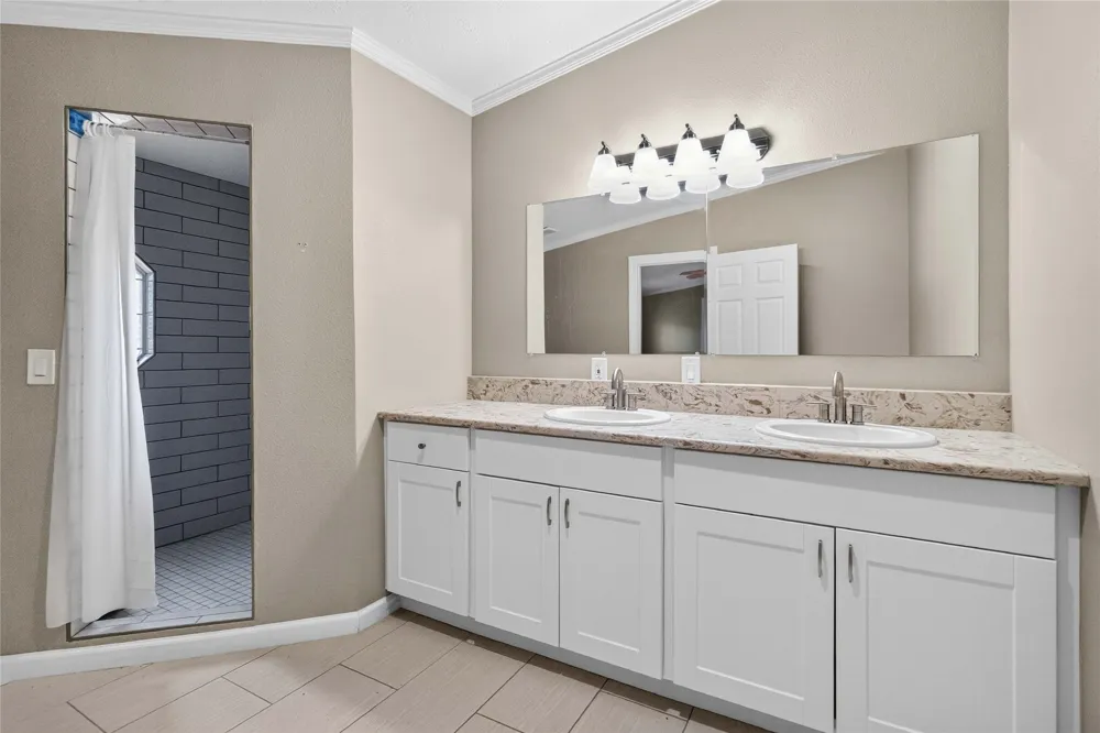 301 FM 1660 Hutto, TX 78634